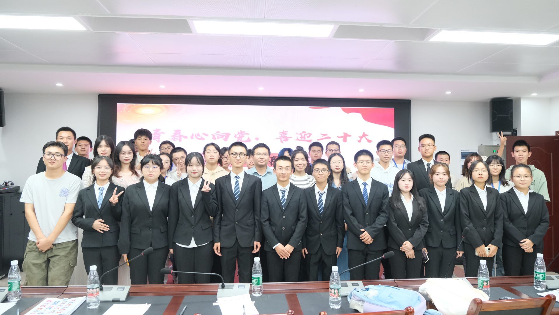 4e00946502d64144927fb7fcac4f1725.jpeg 4e00946502d64144927fb7fcac4f1725.jpeg