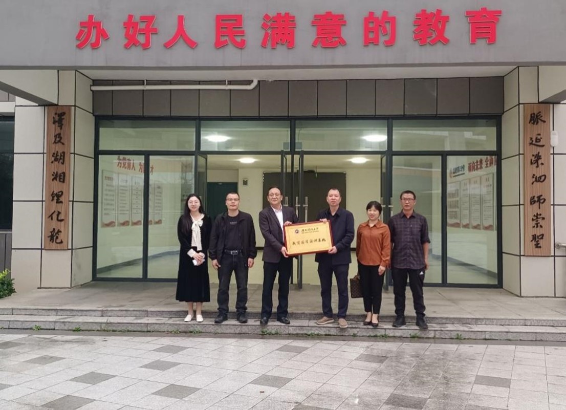 f24680fed61b4e039e02adf3f90bd23c.jpg f24680fed61b4e039e02adf3f90bd23c.jpg