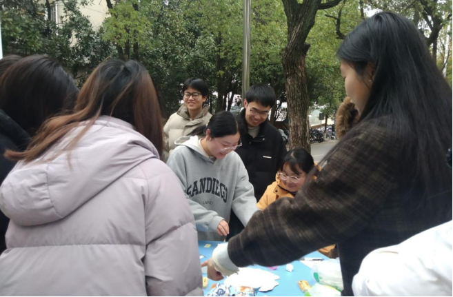 c5fc1204a3bc4563beb6f76efbf9d3e1.png image.png